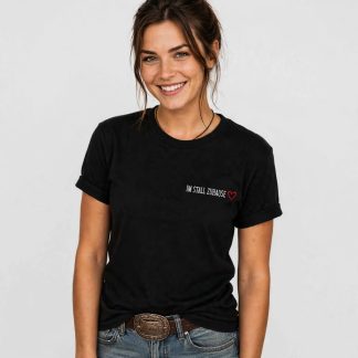 T-Shirt "Im Stall Zuhause" Unisex